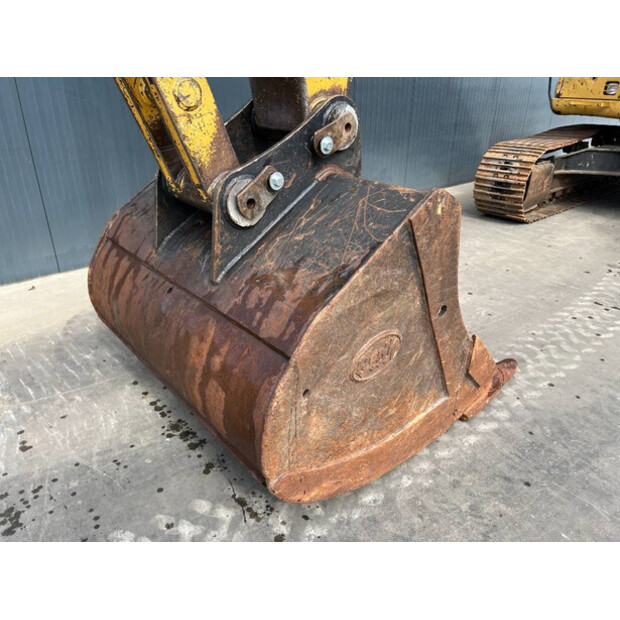 2005 كاتربيلر 325CLN-43055118