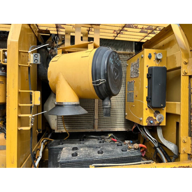 2005 كاتربيلر 325CLN-43055134