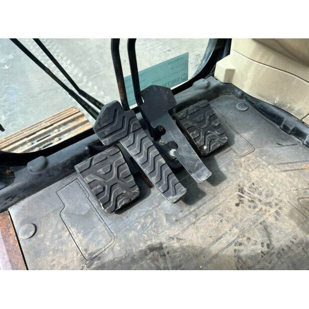 2005 كاتربيلر 325CLN-43055145