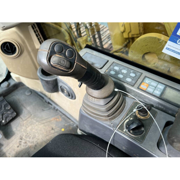 2005 كاتربيلر 325CLN-43055149