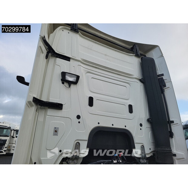 2020 Mercedes-Benz Actros 1842-43055276