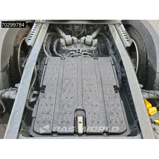 2020 Mercedes-Benz Actros 1842-43055283