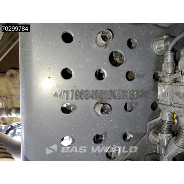 2020 Mercedes-Benz Actros 1842-43055310