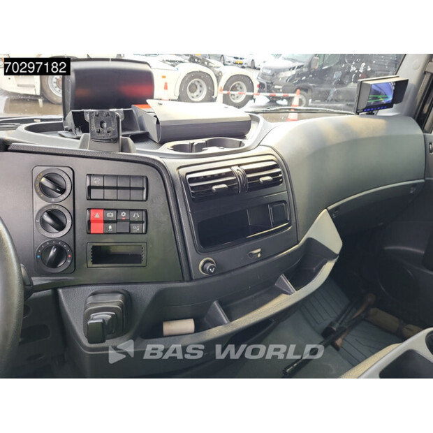 2020 Mercedes-Benz Atego 1221-43055403