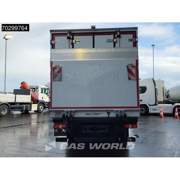 2018 Mercedes-Benz Atego 1521-43055480