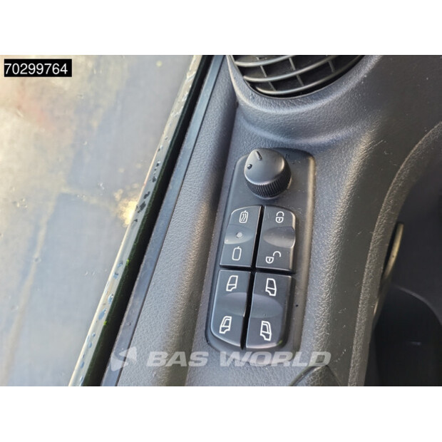 2018 Mercedes-Benz Atego 1521-43055507
