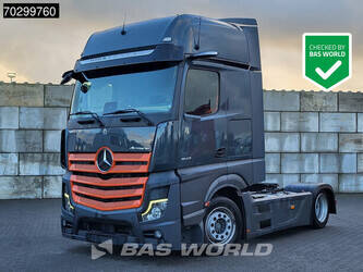 صورة ل شاحنات 2021 مرسيدس بنز Actros 1842