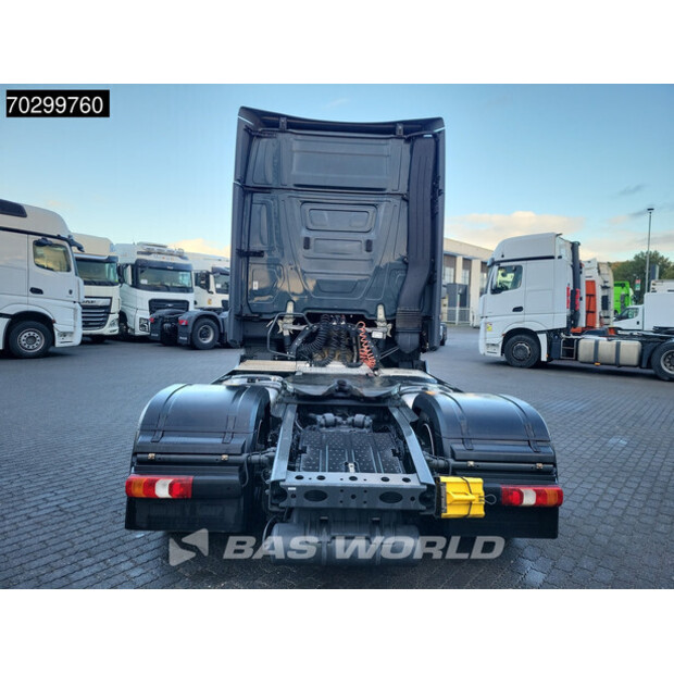 2021 Mercedes-Benz Actros 1842-43055671