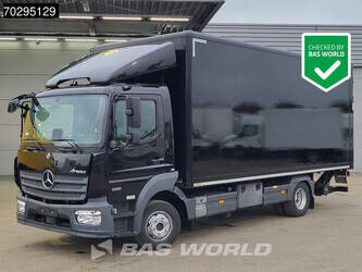 صورة ل شاحنات 2020 مرسيدس بنز Atego 1221