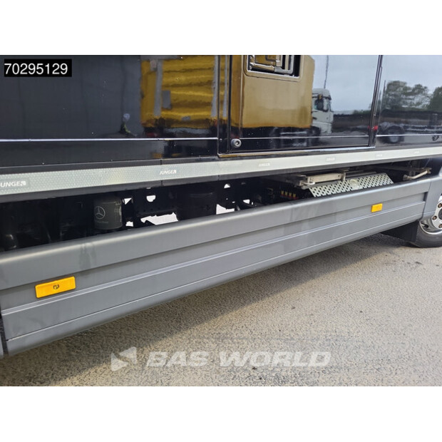 2020 Mercedes-Benz Atego 1221-43055988