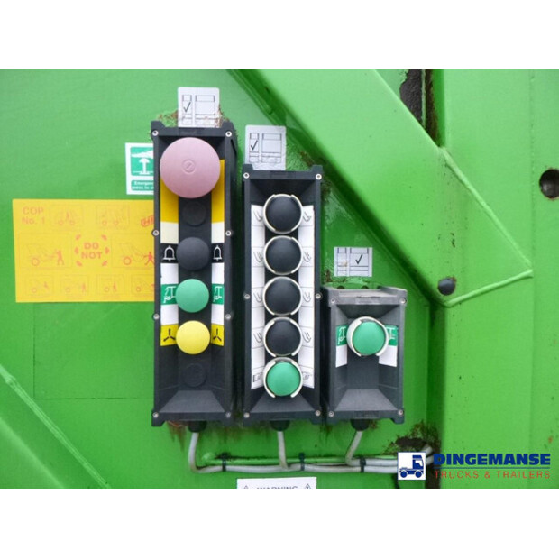 2012 Mercedes-Benz Econic 3233-43056913