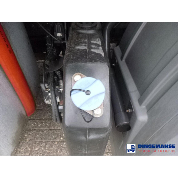2012 Mercedes-Benz Econic 3233-43056973