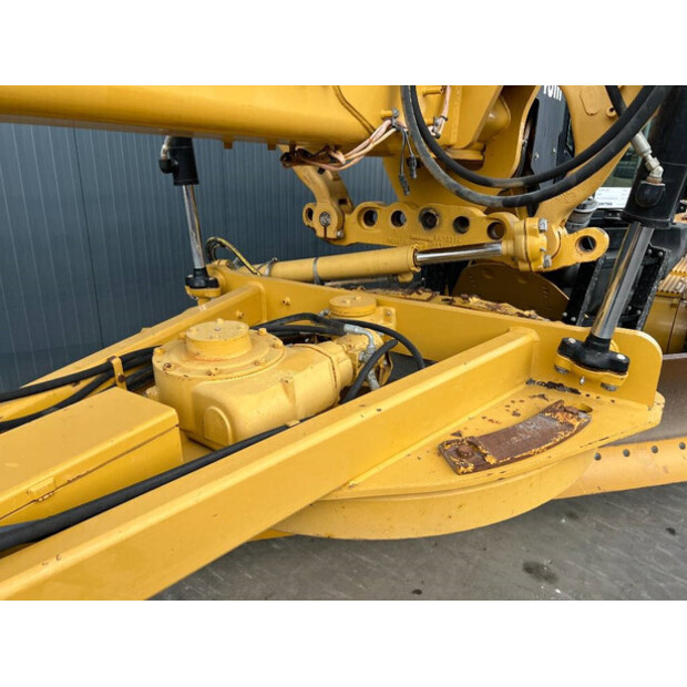 2010 Caterpillar 140M-43057203