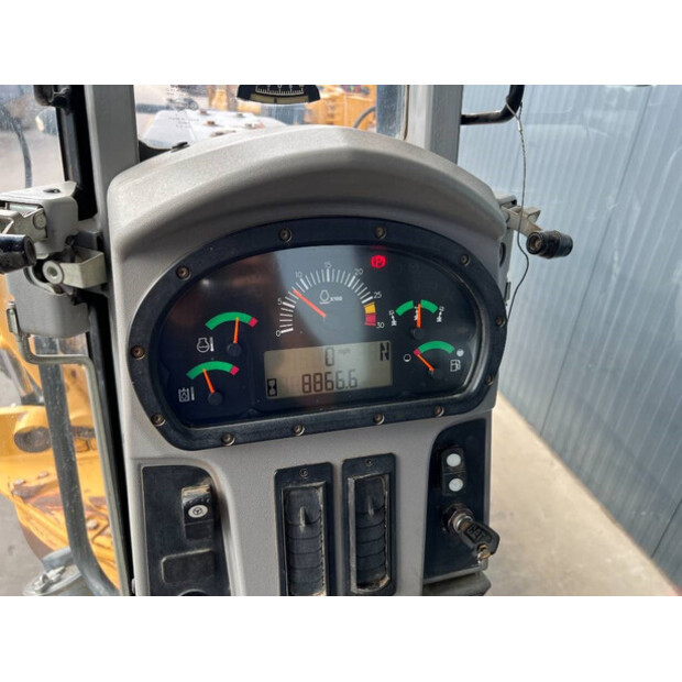 2010 Caterpillar 140M-43057215