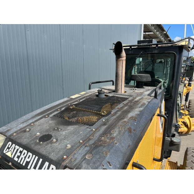 2010 Caterpillar 140M-43057228