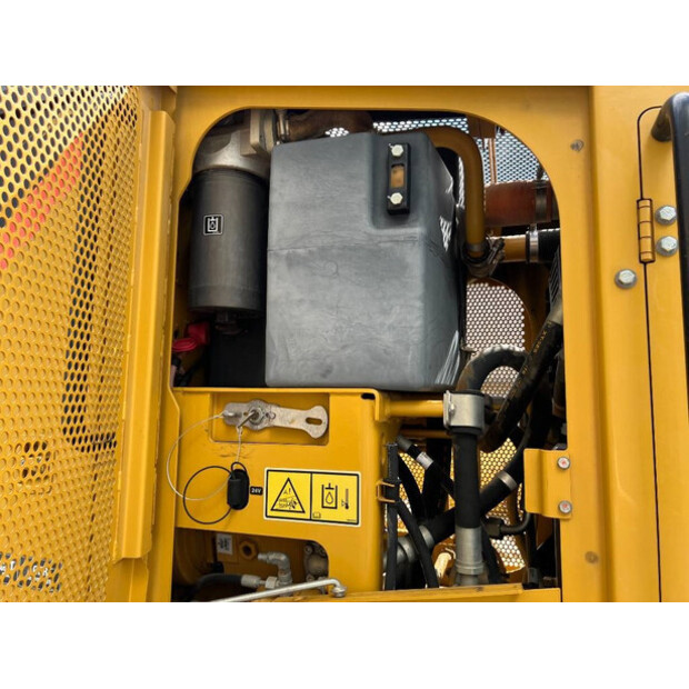 2010 Caterpillar 140M-43057230