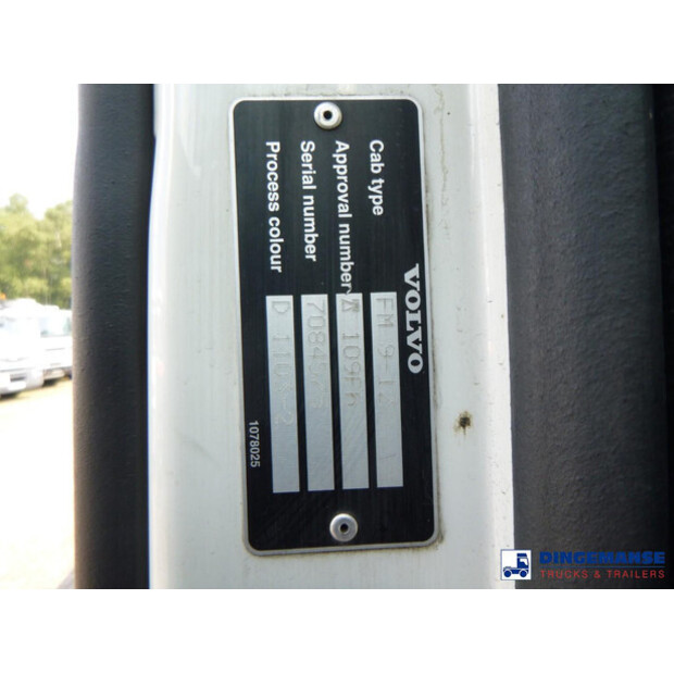 2004 Volvo FM12 420-43057250