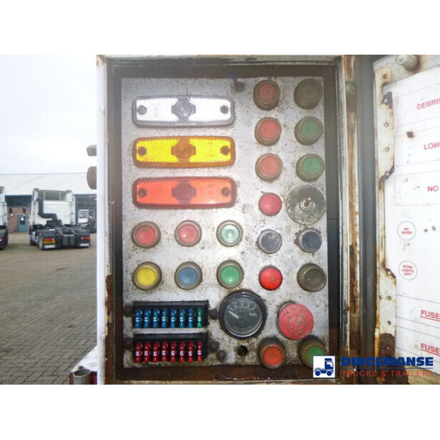 2006 Volvo FM9-43057348