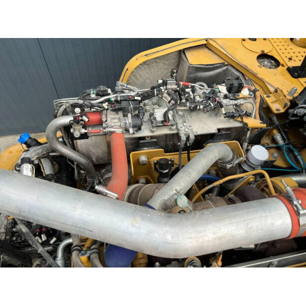 2017 كاتربيلر 735C-43057924