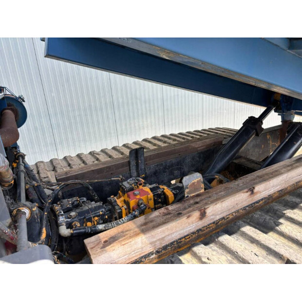 1998 موروكا 2200-43058249