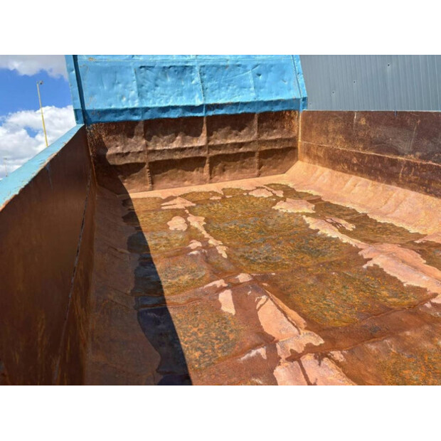 1998 موروكا 2200-43058250