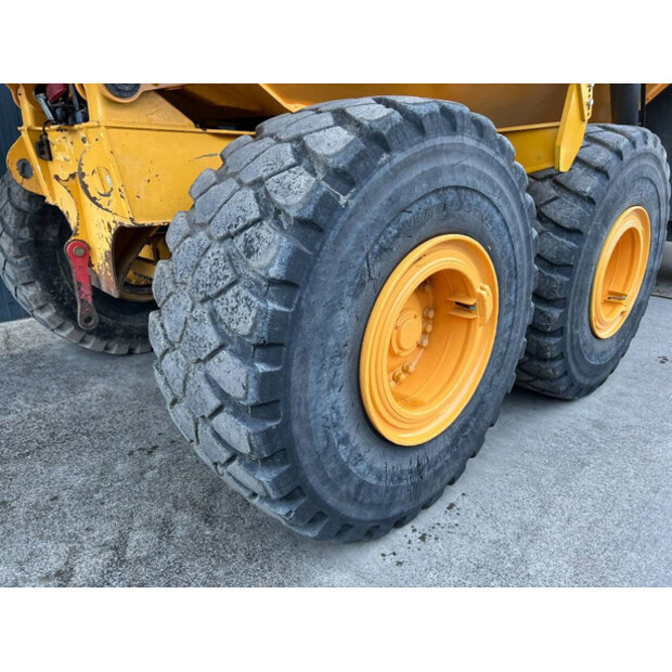 2014 فولفو A35G-43058562