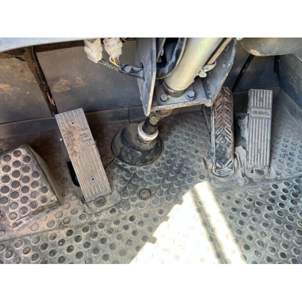 2001 Volvo A40D-43058608