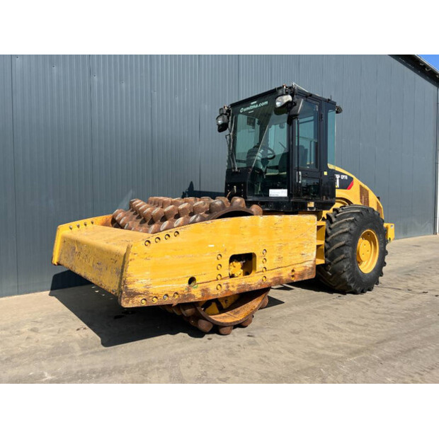 2011 كاتربيلر CP76-43059007