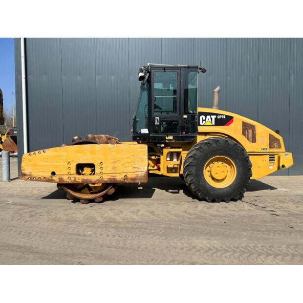 2011 كاتربيلر CP76-43059009