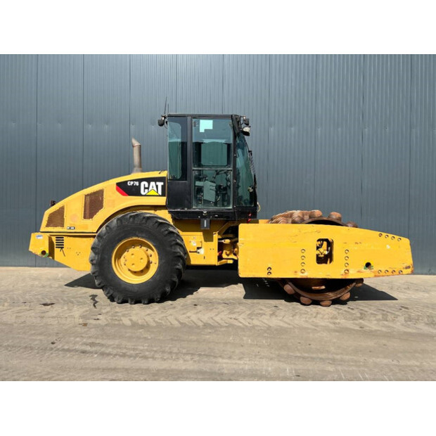 2011 كاتربيلر CP76-43059044