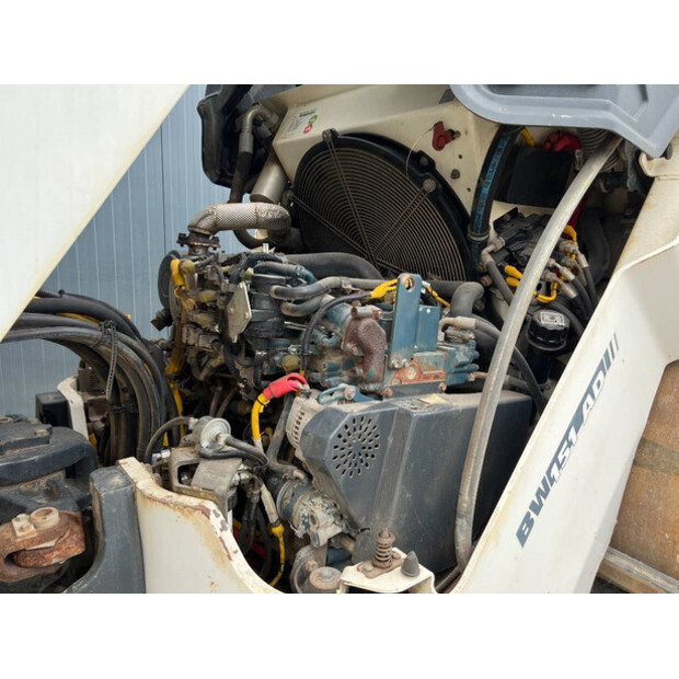 2015 BOMAG BW151AD-5-43059186