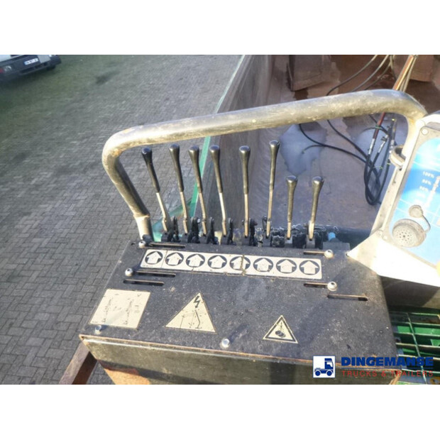 2012 Iveco AD340T36-43059972