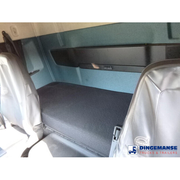 2015 فولفو FM500-43060431