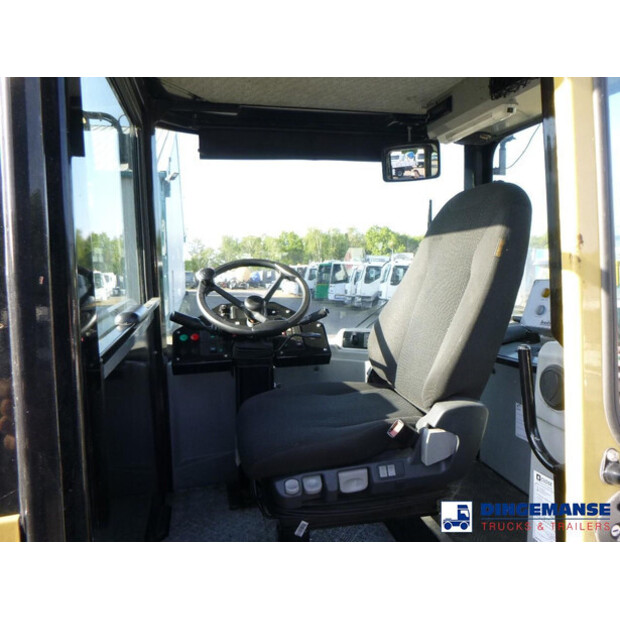 2016 MOL RM255-43060690