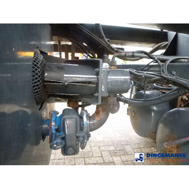 2002 WHALE OTHERS-43060940