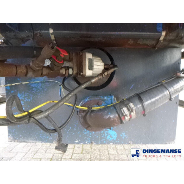 2002 WHALE OTHERS-43060941