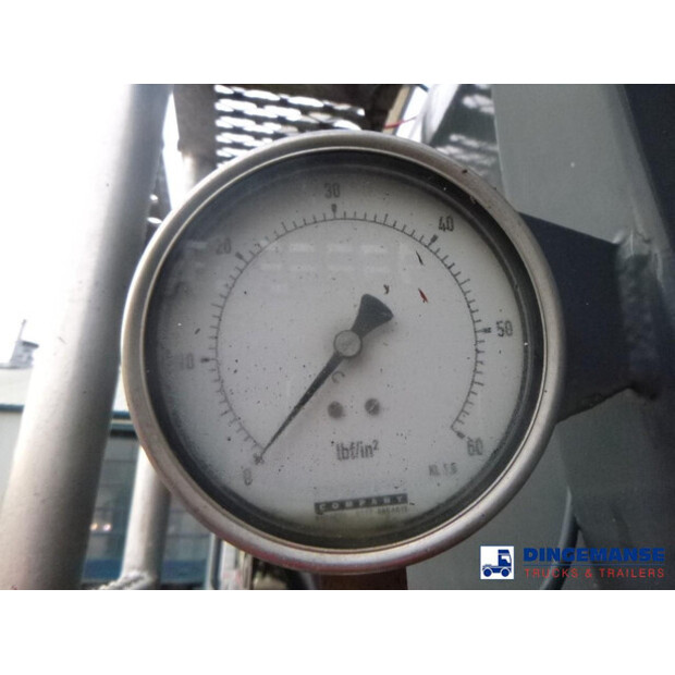 2002 WHALE OTHERS-43060945