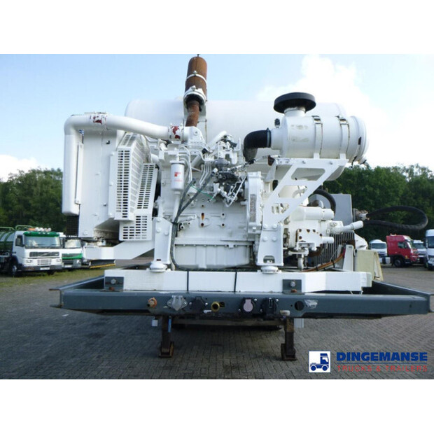 2013 MOL OTHERS-43061072