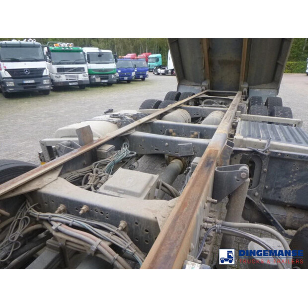 2011 فولفو FM 410-43061353