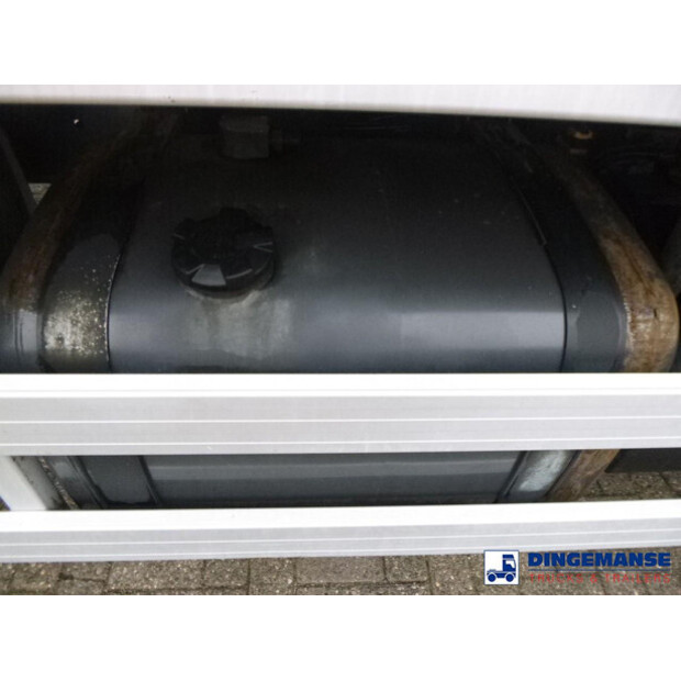 2015 رينو D18-43061653