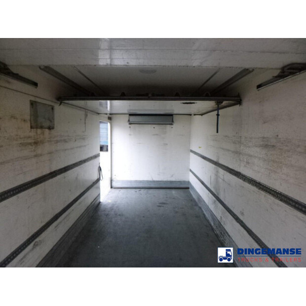 2015 رينو D18-43061661