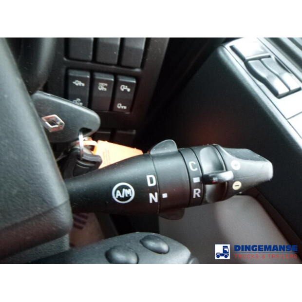 2015 رينو D18-43061665