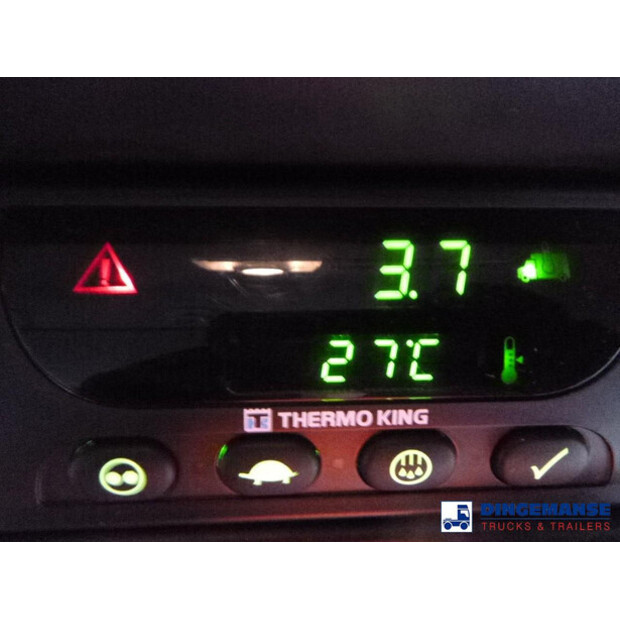 2015 رينو D18-43061669