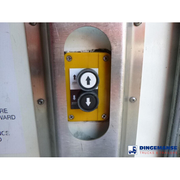 2014 مرسيدس بنز Antos 2533-43061715