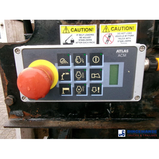 2011 Iveco AD260S31Y/PS-43061804