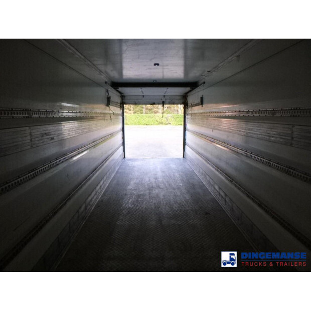 2014 مرسيدس بنز Antos 2533-43062008