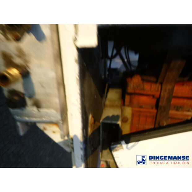 2006 سبيتزر OTHERS-43062169