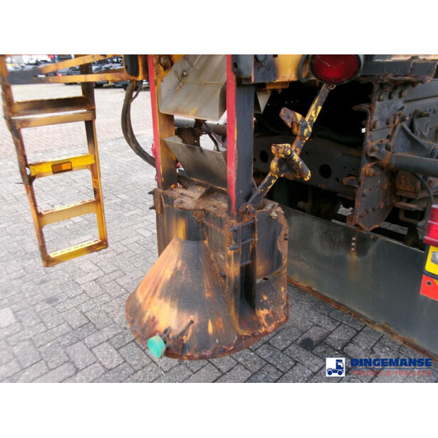 2011 مرسيدس بنز Axor 1824-43062600