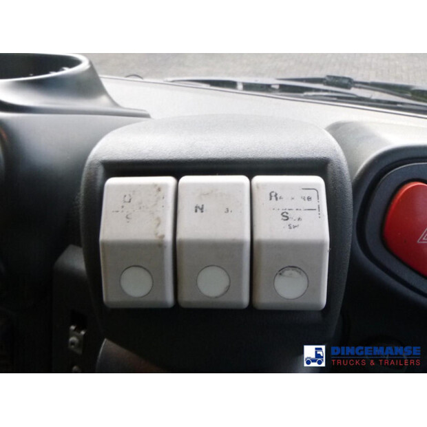 2008 Iveco AD260T33-43062648