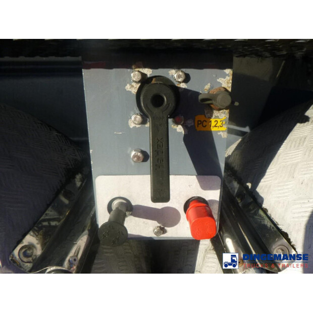 2012 LAG OTHERS-43063250